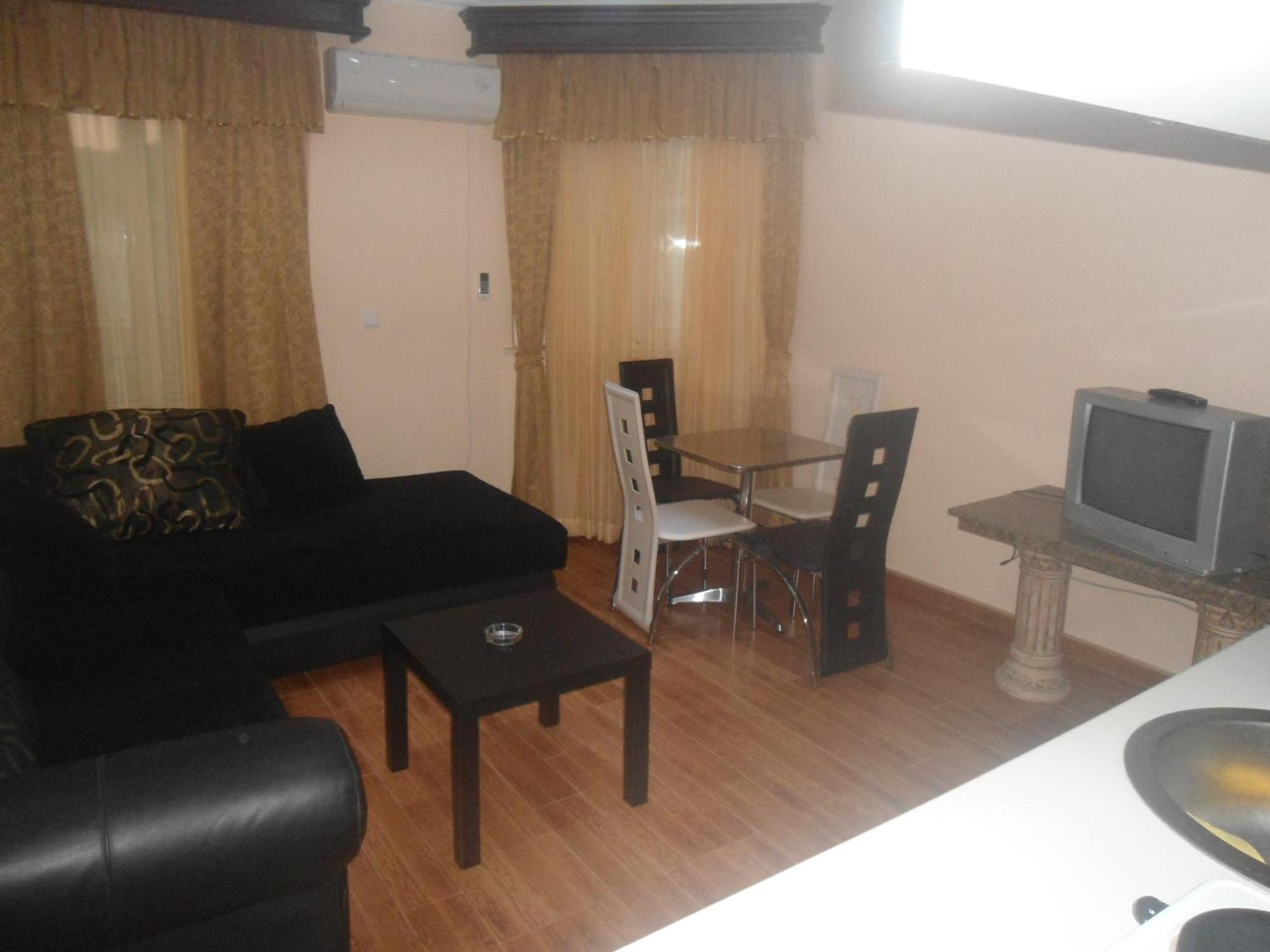 Apartments Pekic Бар Экстерьер фото