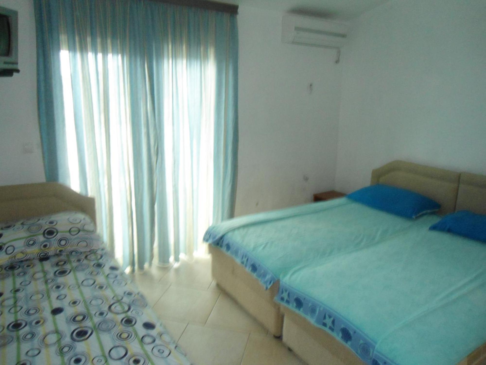 Apartments Pekic Бар Экстерьер фото