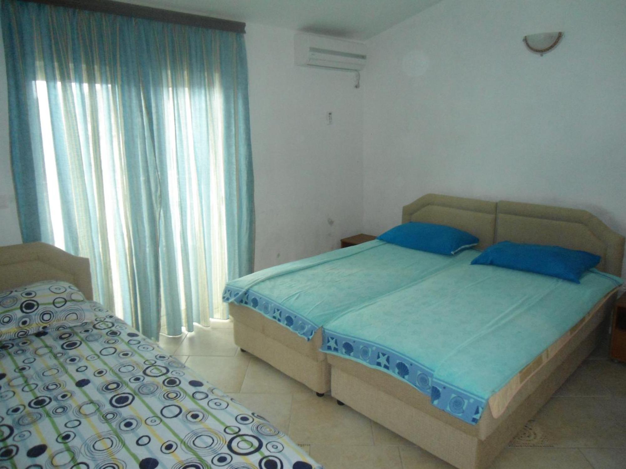Apartments Pekic Бар Экстерьер фото